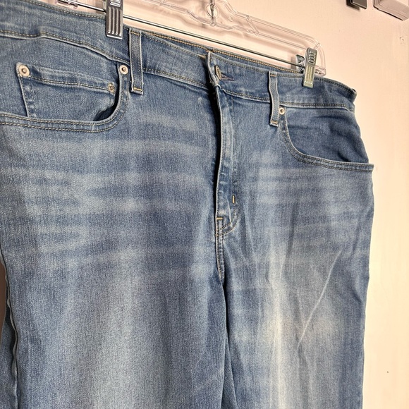 Levi’s women’s 726 flare jeans.  Size 34 - Picture 3 of 10